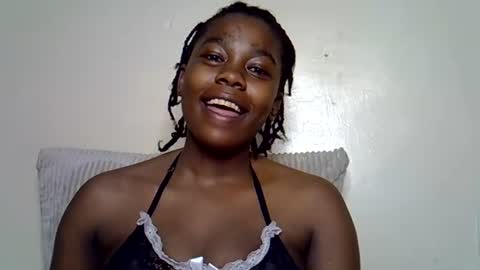 ruechee68 online show from August 6, 3:30 am