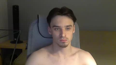 Snapshot of rufuspit chatting on December 15, 8:25 pm Rufus online show from December 15, 8:25 pm