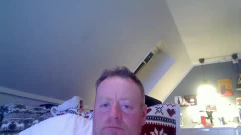 bignorwegian online show from February 18, 11:41 pm
