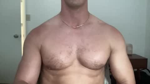 Snapshot of runfasterxo chatting on February 9, 3:12 pm runfasterxo online show from February 9, 3:12 pm