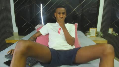 Runnix  online show from October 6, 7:22 pm