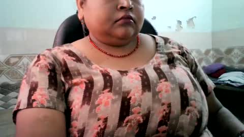 rupali616396 online show from July 4, 4:40 am