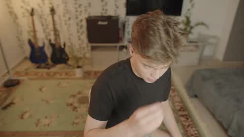 rusbradpitt online show from December 22, 2:14 pm