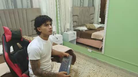 Snapshot of ruslan_marcel chatting on June 28, 11:05 am Ruslan Marcel online show from June 28, 11:05 am