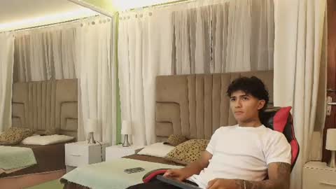 Snapshot of ruslan_marcel chatting on July 2, 10:54 am Ruslan Marcel online show from July 2, 10:54 am