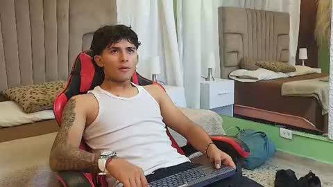 Snapshot of ruslan_marcel chatting on July 10, 11:13 am Ruslan Marcel online show from July 10, 11:13 am