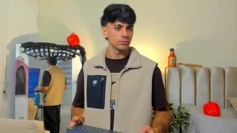 Russ online show from October 6, 11:18 am