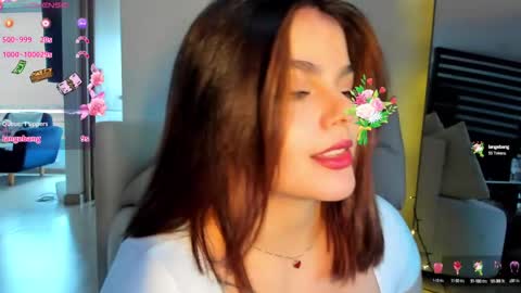 Snapshot of russcurley chatting on February 11, 7:48 pm Lorenn online show from February 11, 7:48 pm