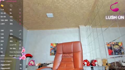 Snapshot of russian_ava chatting on December 22, 11:52 pm Ava online show from December 22, 11:52 pm