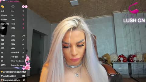 Snapshot of russian_ava chatting on December 24, 12:44 am Ava online show from December 24, 12:44 am