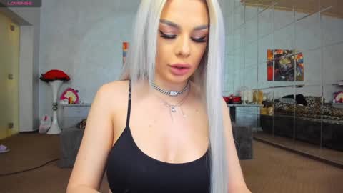 Snapshot of russian_ava chatting on January 2, 8:46 pm Ava online show from January 2, 8:46 pm