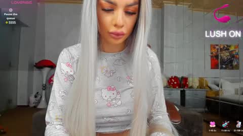 Snapshot of russian_ava chatting on February 25, 12:13 pm Ava online show from February 25, 12:13 pm