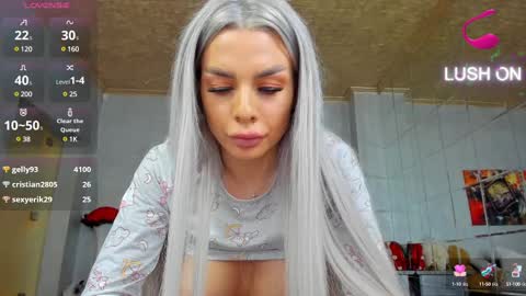 Snapshot of russian_ava chatting on February 25, 6:20 pm Ava online show from February 25, 6:20 pm