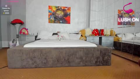 Snapshot of russian_ava chatting on February 26, 7:49 pm Ava online show from February 26, 7:49 pm