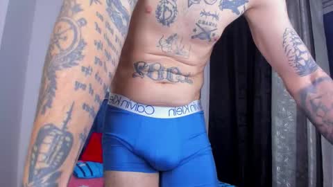 russo_fox online show from March 27, 10:59 am