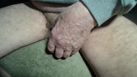 Snapshot of rustic69 chatting on December 5, 7:06 am rustic69 online show from December 5, 7:06 am