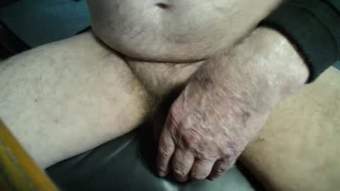 Snapshot of rustic69 chatting on April 15, 11:38 pm rustic69 online show from April 15, 11:38 pm