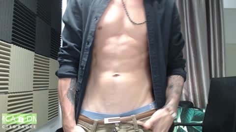 MillionDollarGuy online show from January 15, 3:33 am