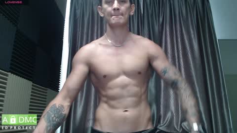 MillionDollarGuy online show from January 21, 3:04 am