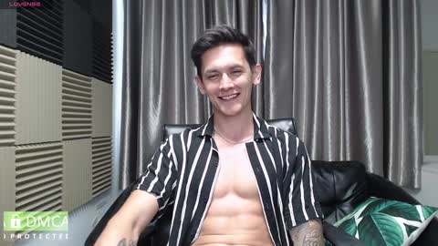 MillionDollarGuy online show from January 21, 9:13 am