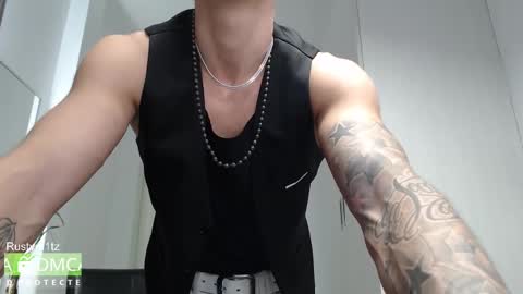 MillionDollarGuy online show from February 19, 3:28 am