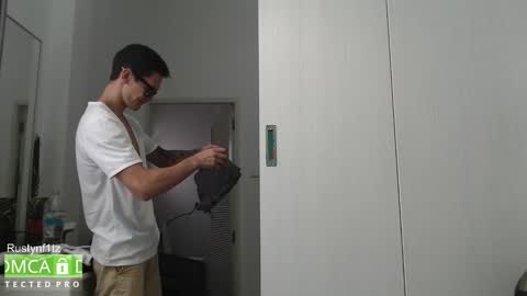 MillionDollarGuy online show from September 10, 4:23 am