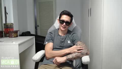 MillionDollarGuy online show from October 3, 3:58 am