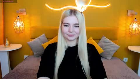 ruthbryant online show from November 4, 12:54 am