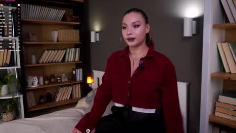 Emma online show from September 16, 1:01 pm