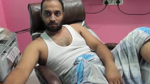 rwb17 online show from November 6, 7:42 am