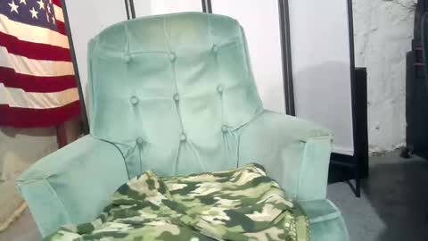 rwb1982 online show from October 14, 11:38 pm