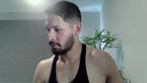 Snapshot of ryan_chatter chatting on February 24, 12:19 am Ryan online show from February 24, 12:19 am