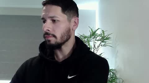 Snapshot of ryan_chatter chatting on March 3, 10:15 pm Ryan online show from March 3, 10:15 pm