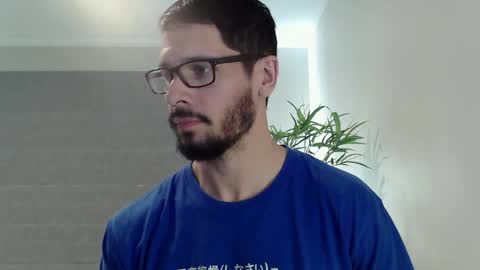 Snapshot of ryan_chatter chatting on March 22, 10:02 pm Ryan online show from March 22, 10:02 pm