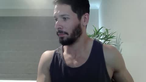 Snapshot of ryan_chatter chatting on March 23, 10:25 pm Ryan online show from March 23, 10:25 pm