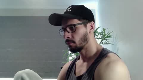 Snapshot of ryan_chatter chatting on March 24, 9:31 pm Ryan online show from March 24, 9:31 pm