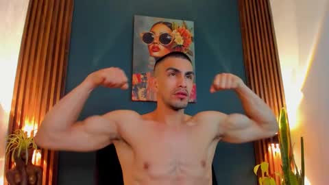 Ryan independent model online show from October 18, 10:38 am