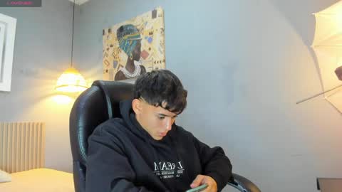 Snapshot of ryan_grayx chatting on June 7, 11:25 am RYAN online show from June 7, 11:25 am