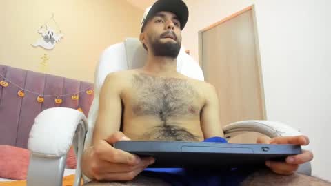 ryan_jackson_ online show from October 9, 1:14 am