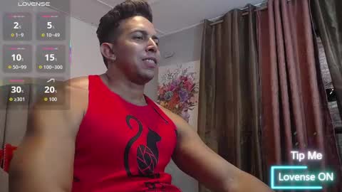 Snapshot of ryan_nesson chatting on March 5, 7:21 pm Ryan online show from March 5, 7:21 pm