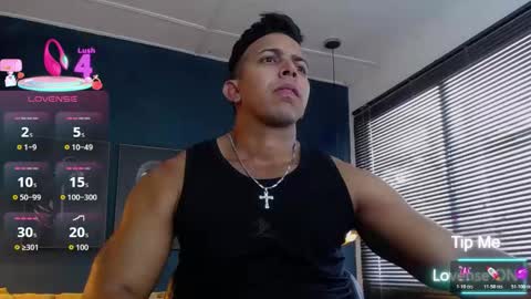 Snapshot of ryan_nesson chatting on March 17, 7:17 pm Ryan online show from March 17, 7:17 pm