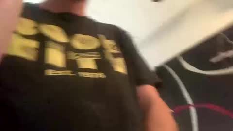 Snapshot of ryanbishops01 chatting on October 20, 2:23 am Ryland online show from October 20, 2:23 am