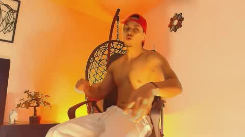 Ryan online show from October 1, 3:45 am