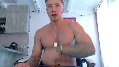 Ryan Blue ig ryannblue online show from September 13, 7:02 pm