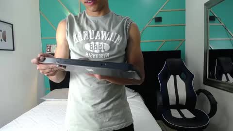 RyanPricee online show from December 12, 2:59 am