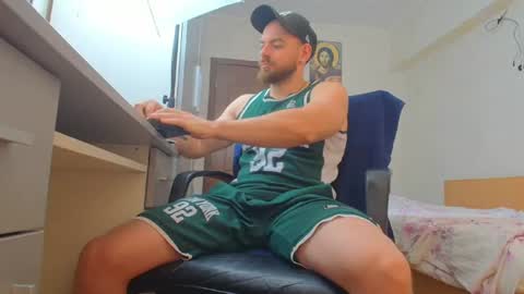 Ryanstone  online show from June 29, 5:57 am