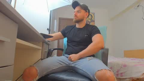 Ryanstone  online show from July 10, 6:17 am