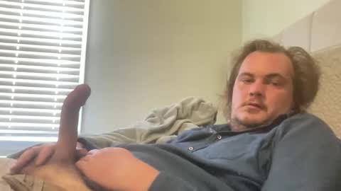 Snapshot of ryantwist chatting on November 4, 5:12 pm ryantwist online show from November 4, 5:12 pm