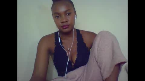 Snapshot of rycie chatting on October 14, 4:08 pm Rycie online show from October 14, 4:08 pm