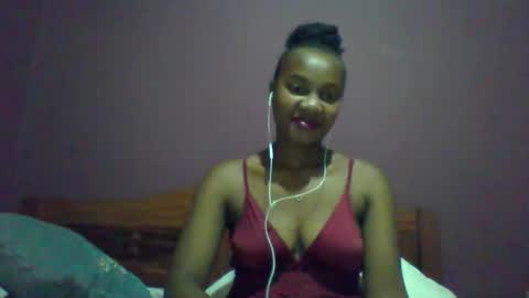 Snapshot of rycie chatting on November 1, 8:44 pm Rycie online show from November 1, 8:44 pm